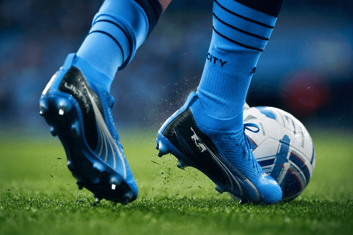 Close control and first-touch training
